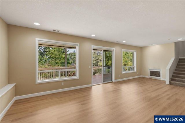 2745 Upper Breckenridge Lp NW, Salem, OR 97304
