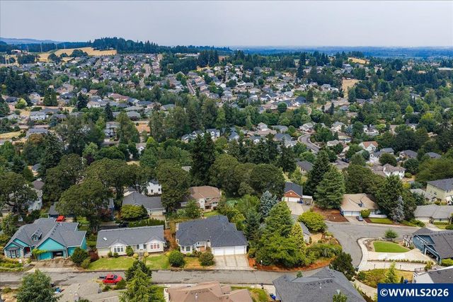 2745 Upper Breckenridge Lp NW, Salem, OR 97304
