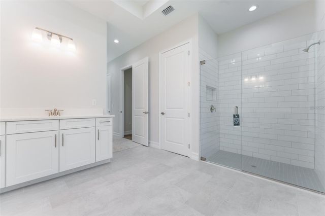3926 SOUTHERN VALLEY LOOP, Brooksville, FL 34601