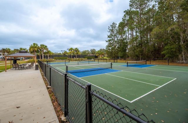 3926 SOUTHERN VALLEY LOOP, Brooksville, FL 34601
