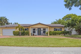 3650 NW 17th Terrace, Oakland Park, FL 33309