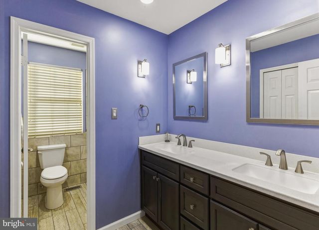 703 SYCAMORE CT, Laurel Springs, NJ 08021
