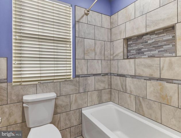 703 SYCAMORE CT, Laurel Springs, NJ 08021