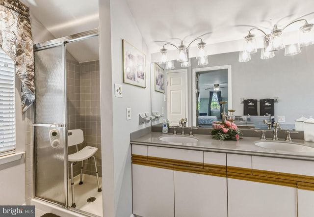 703 SYCAMORE CT, Laurel Springs, NJ 08021