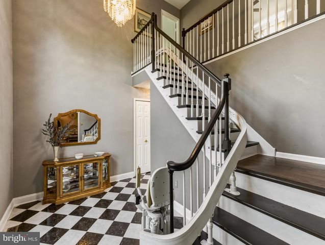 703 SYCAMORE CT, Laurel Springs, NJ 08021