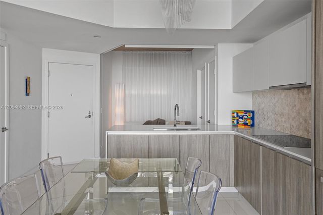 2900 NE 7th Avenue 4205, Miami, FL 33137