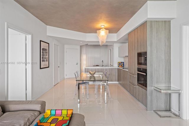 2900 NE 7th Avenue 4205, Miami, FL 33137