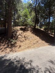 0 Pyramid Drive, Crestline, CA 92325