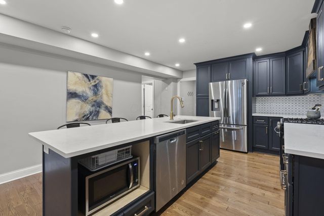 726 Reinhard Avenue, Columbus, OH 43206
