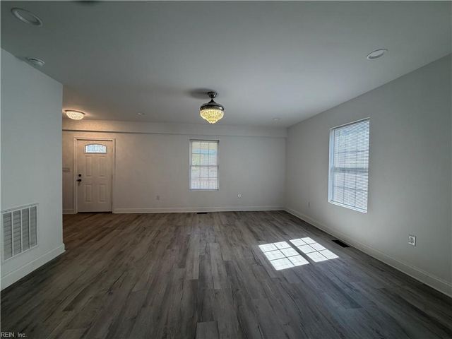 310 Barrett ST, Franklin, VA 23851