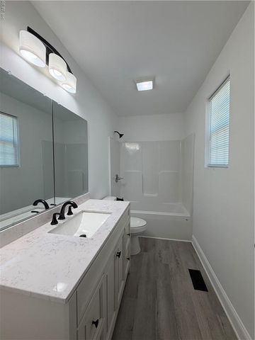 310 Barrett ST, Franklin, VA 23851