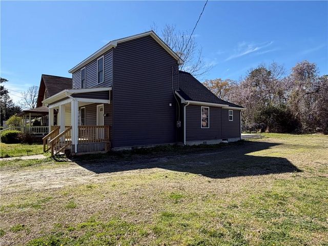 310 Barrett ST, Franklin, VA 23851