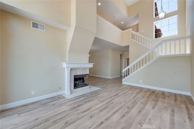 104 Cartier Aisle, Irvine, CA 92620