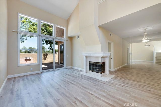 104 Cartier Aisle, Irvine, CA 92620