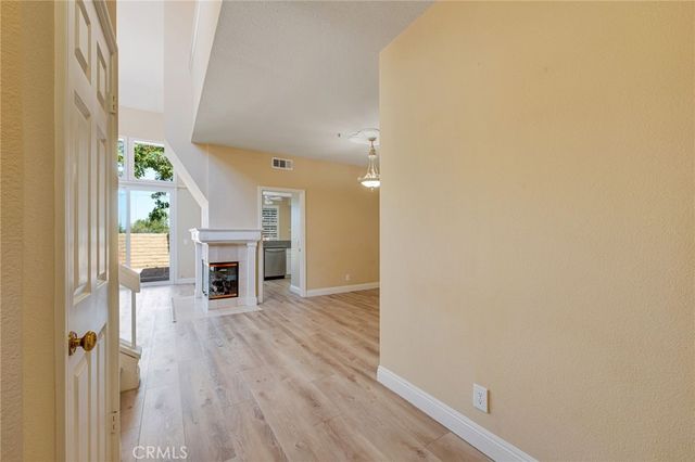 104 Cartier Aisle, Irvine, CA 92620