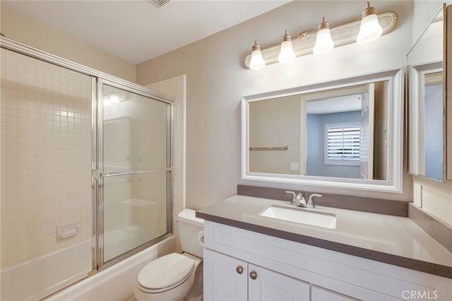 104 Cartier Aisle, Irvine, CA 92620