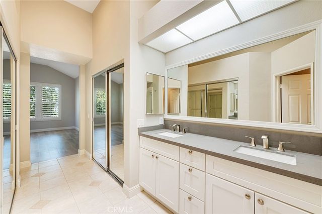 104 Cartier Aisle, Irvine, CA 92620