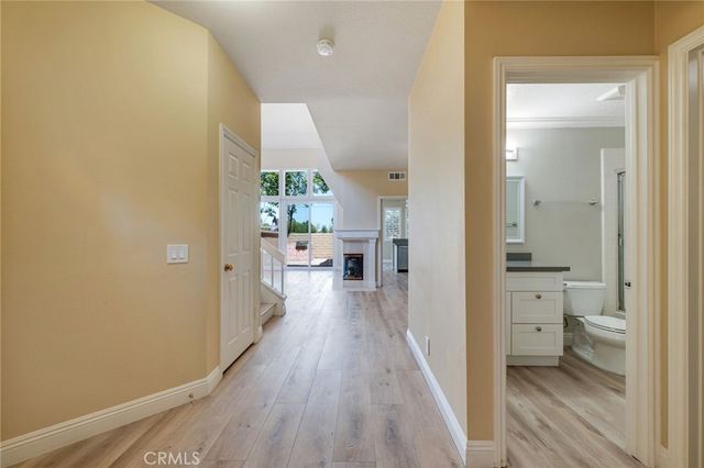 104 Cartier Aisle, Irvine, CA 92620