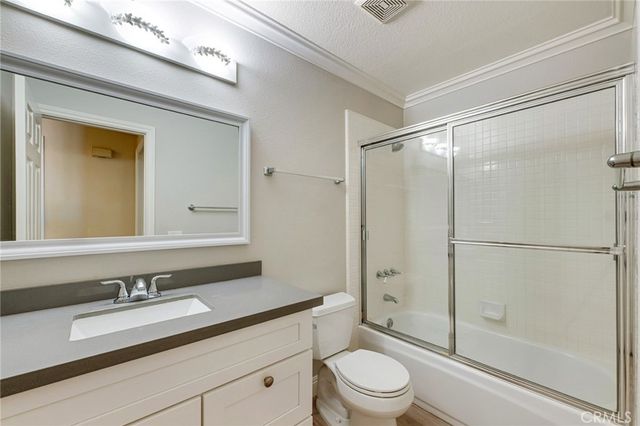 104 Cartier Aisle, Irvine, CA 92620