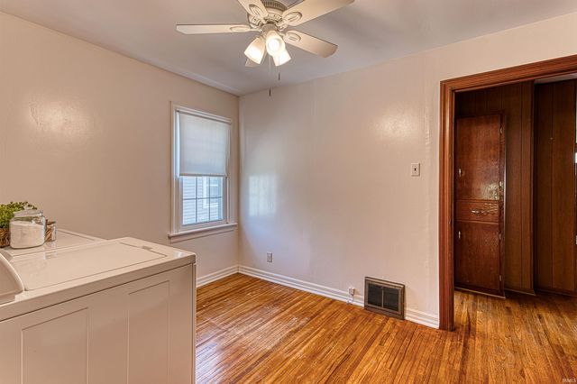 2022 Harding Avenue, Evansville, IN 47711