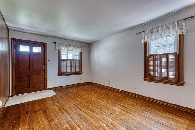 2022 Harding Avenue, Evansville, IN 47711
