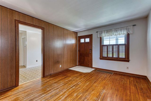 2022 Harding Avenue, Evansville, IN 47711