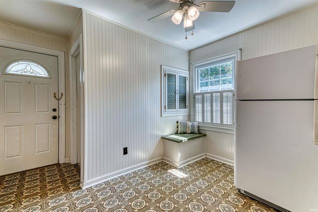 2022 Harding Avenue, Evansville, IN 47711