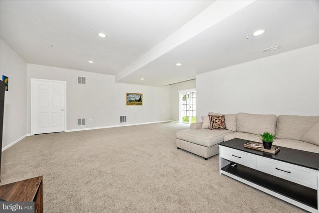 2916 FENCE BUSTER CT, Frederick, MD 21702