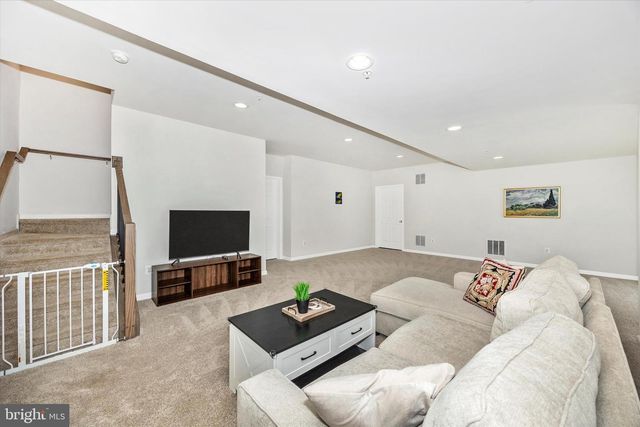 2916 FENCE BUSTER CT, Frederick, MD 21702