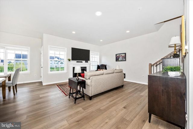 2916 FENCE BUSTER CT, Frederick, MD 21702