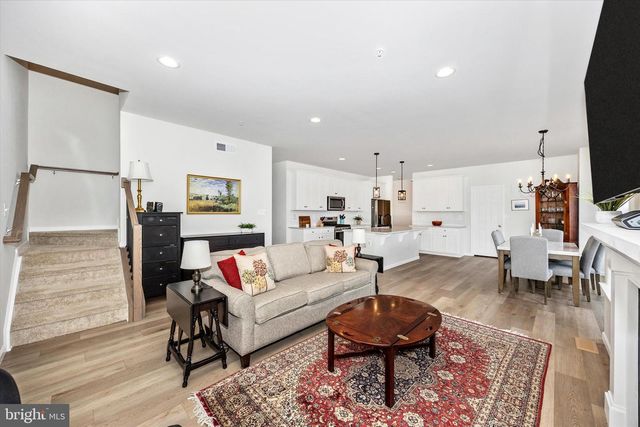 2916 FENCE BUSTER CT, Frederick, MD 21702