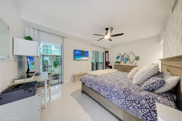 6000 Collins Ave 118, Miami Beach, FL 33140
