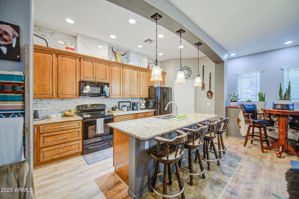 42424 N GAVILAN PEAK Parkway 63212, Anthem, AZ 85086 — photo 3