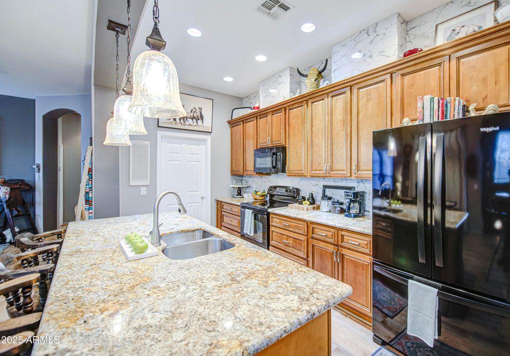 42424 N GAVILAN PEAK Parkway 63212, Anthem, AZ 85086 — photo 4