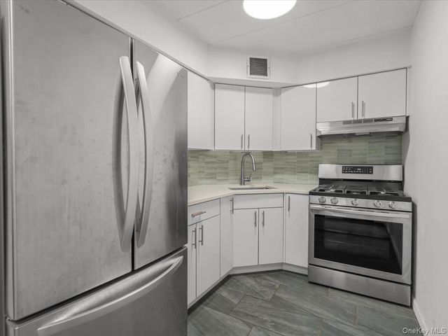 139-35 35th Avenue 3B, Flushing, NY 11354