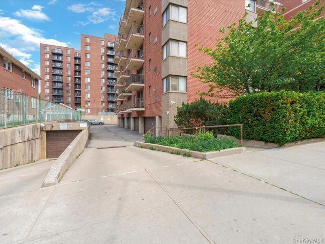 139-35 35th Avenue 3B, Flushing, NY 11354