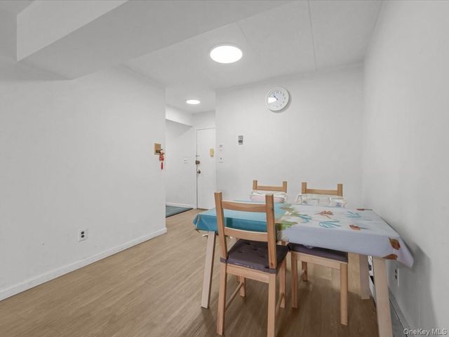 139-35 35th Avenue 3B, Flushing, NY 11354