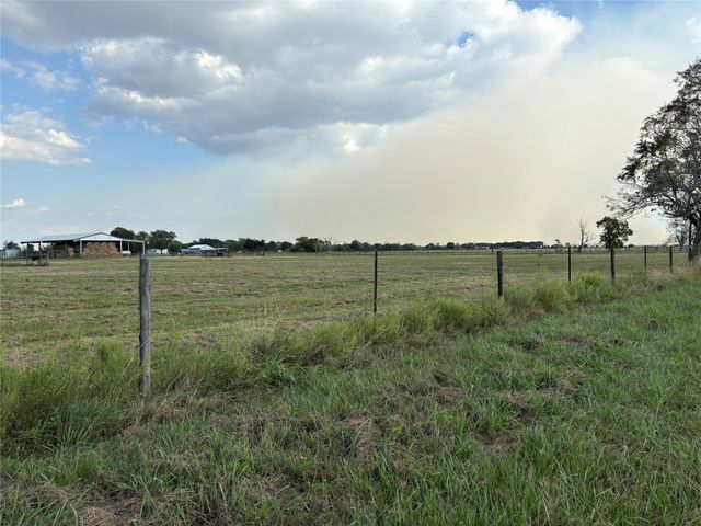 4282 S Thompson Road Road S, Beaumont, TX 77713