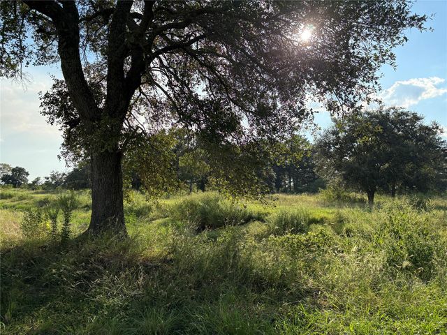 4282 S Thompson Road Road S, Beaumont, TX 77713