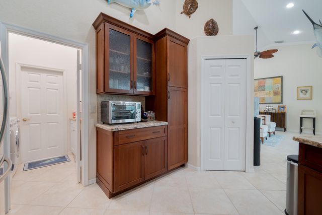 1714 Coconut Drive, Fort Pierce, FL 34949