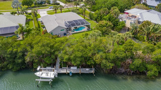 1714 Coconut Drive, Fort Pierce, FL 34949