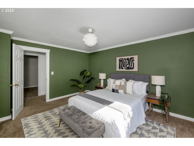 721 Ne ROSELAWN St, Portland, OR 97211