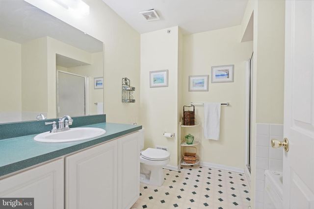 5209 RIVERFRONT DR, Palmyra, NJ 08065