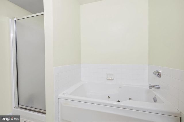5209 RIVERFRONT DR, Palmyra, NJ 08065