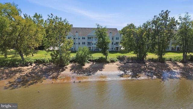 5209 RIVERFRONT DR, Palmyra, NJ 08065