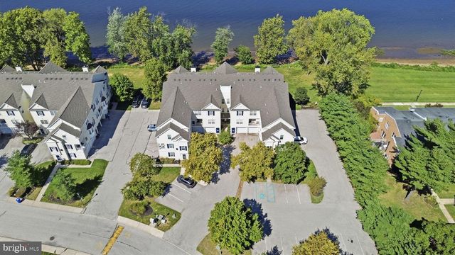 5209 RIVERFRONT DR, Palmyra, NJ 08065