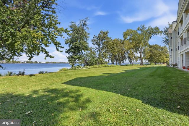 5209 RIVERFRONT DR, Palmyra, NJ 08065