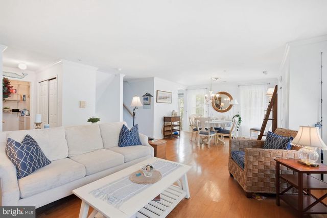 5209 RIVERFRONT DR, Palmyra, NJ 08065