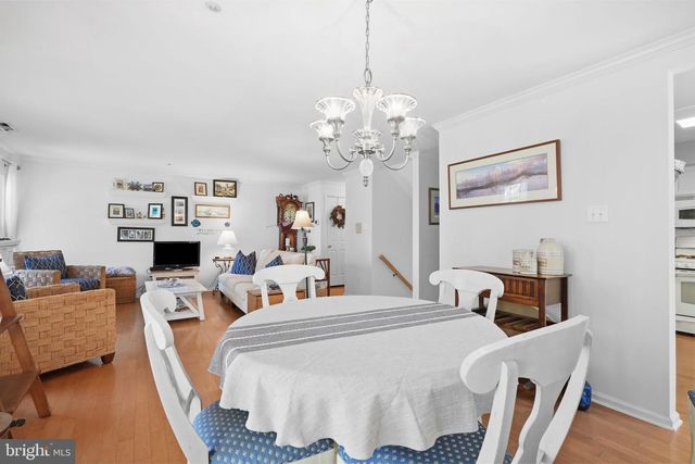 5209 RIVERFRONT DR, Palmyra, NJ 08065