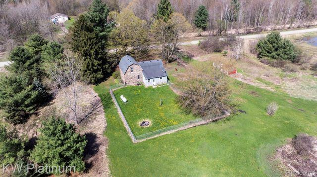 6674 Welch Road, Yale, MI 48097